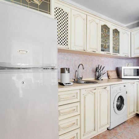 Downtown Big Apartment Tashkent Exterior photo
