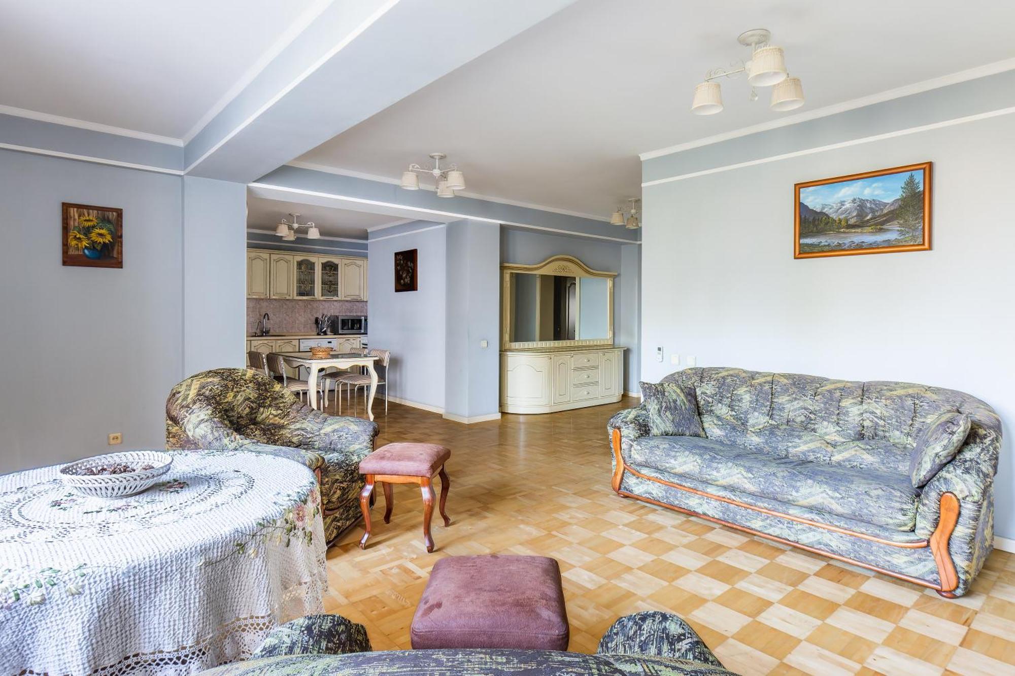 Downtown Big Apartment Tashkent Exterior photo