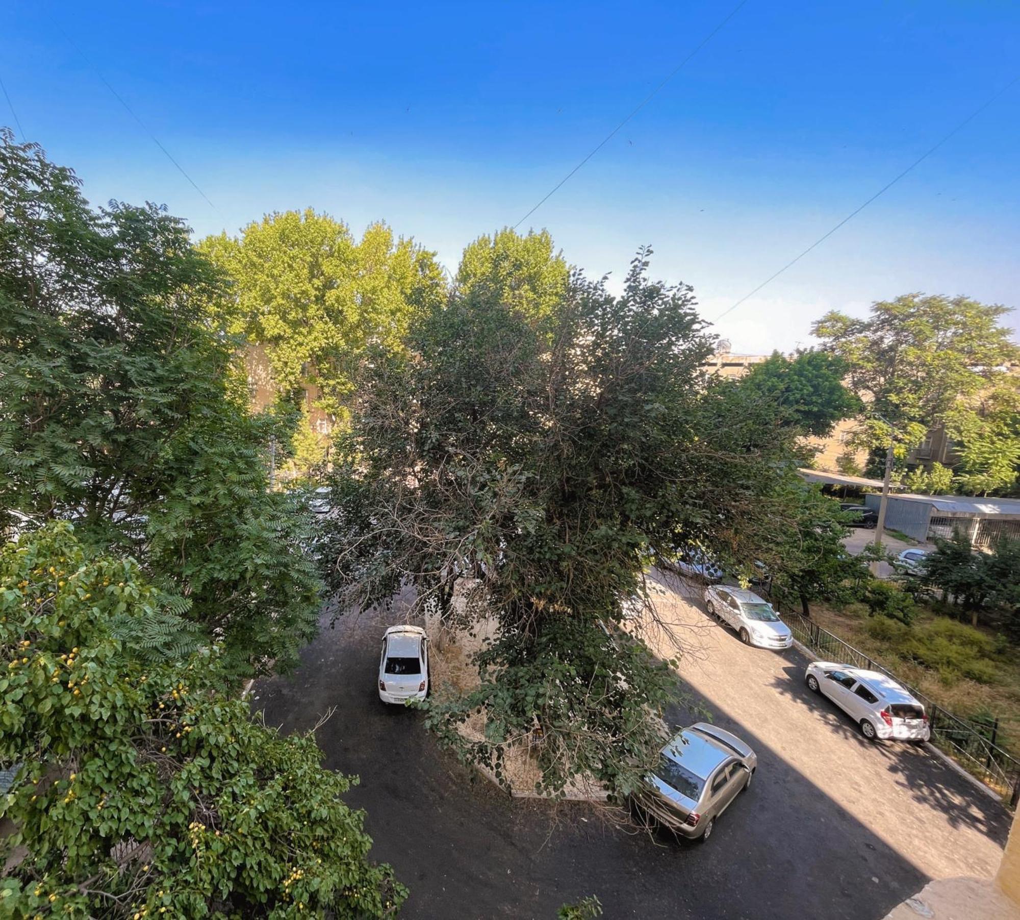 Downtown Big Apartment Tashkent Exterior photo